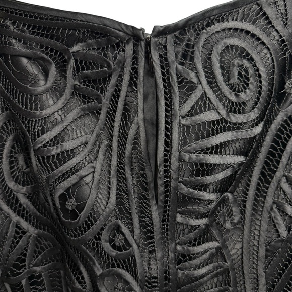 Lafayette 148 Witchy Black Skirt Size 12P 100% Silk Lace Embroidered Whimsigoth - Picture 2 of 11